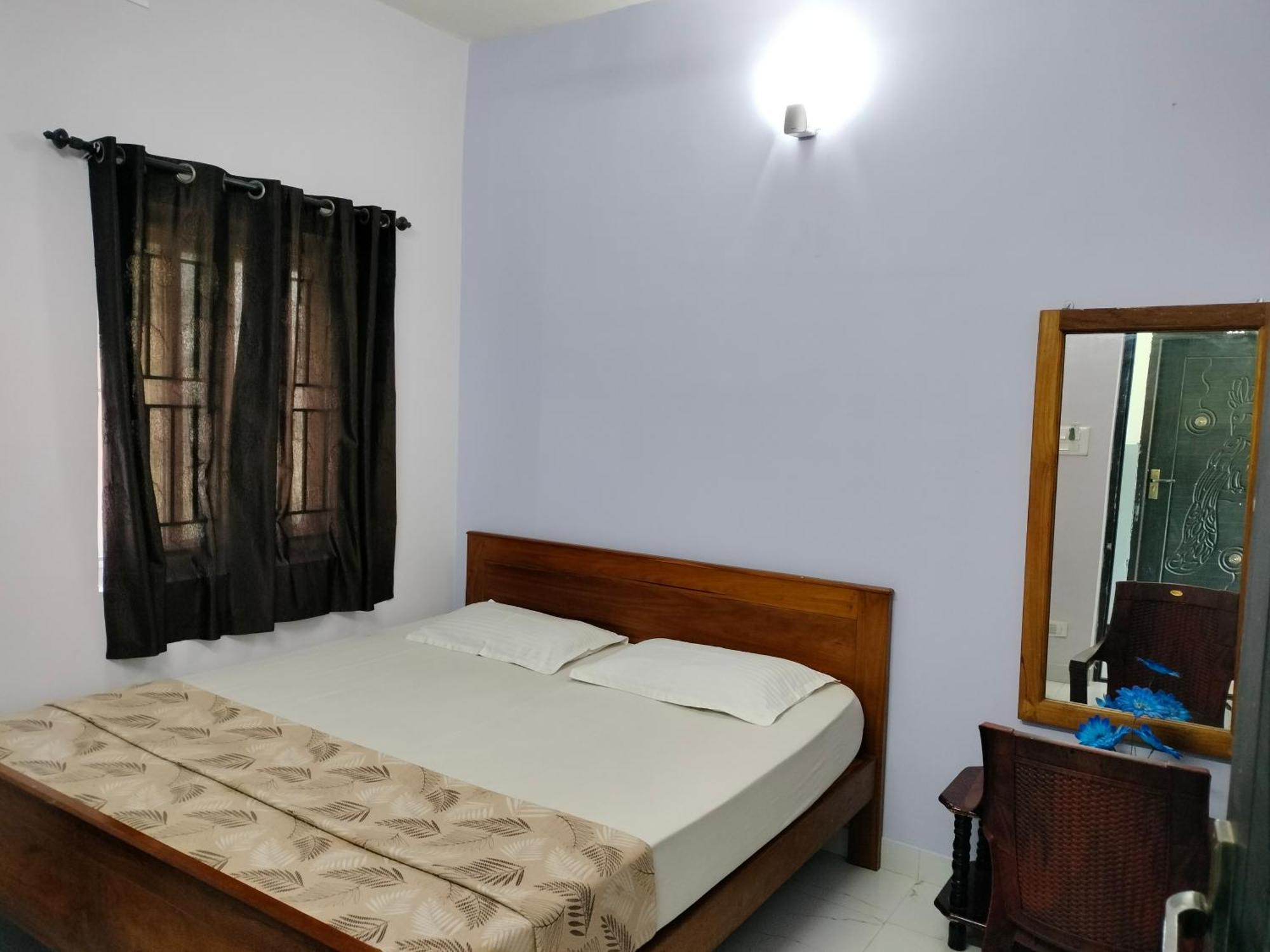 Teja Residency Hotel Alāndurai Kültér fotó