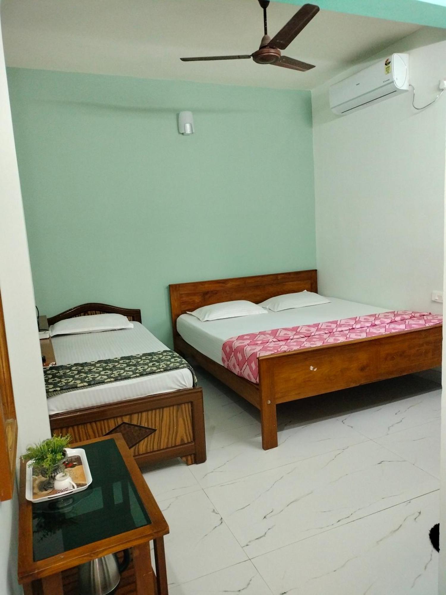 Teja Residency Hotel Alāndurai Kültér fotó