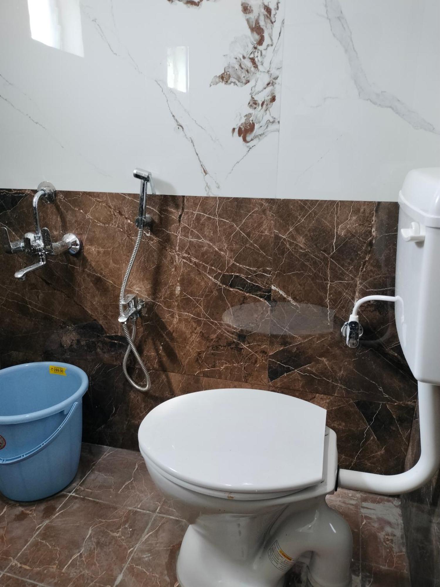 Teja Residency Hotel Alāndurai Kültér fotó